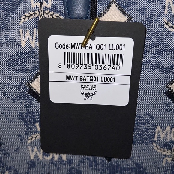 MCM Monogram Tote - Picture 6 of 9